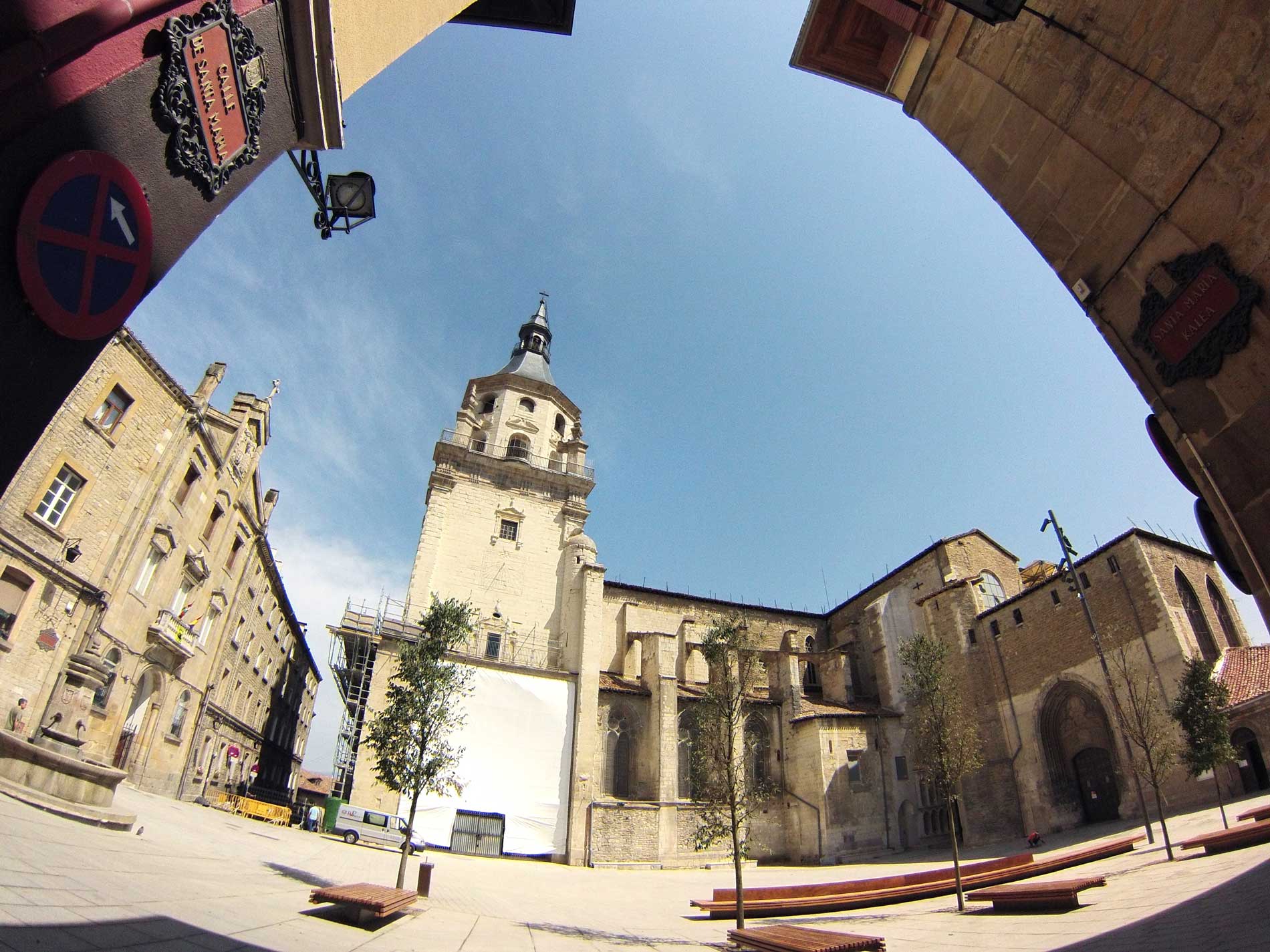 Vitoria Workshop on Mural Newspaper