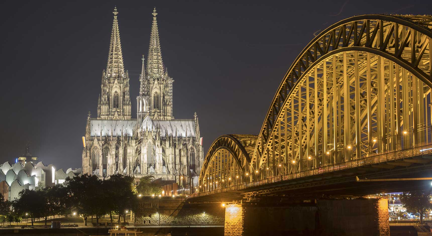 Cologne Cathedral Nanocathedral Project